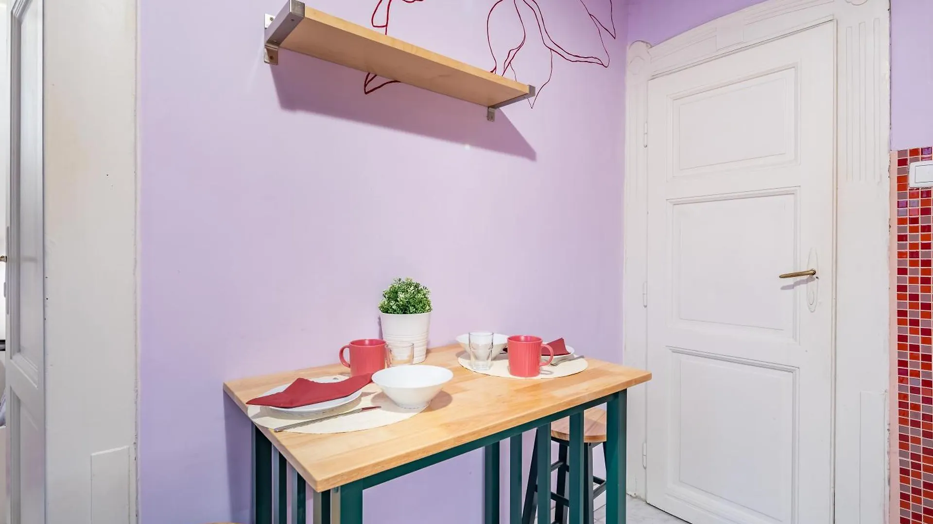 Apartment Lilac Escape On Baross Street Budapest